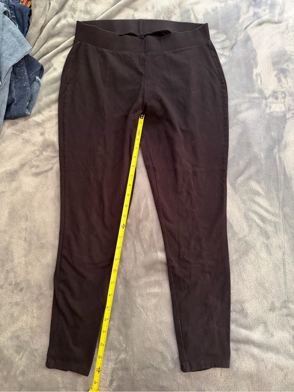 Torrid Leggings With Laced Mesh Back